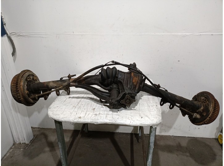 Recambio de puente trasero para mercedes-benz heckflosse (w110) 200 (110.010) referencia OEM IAM 