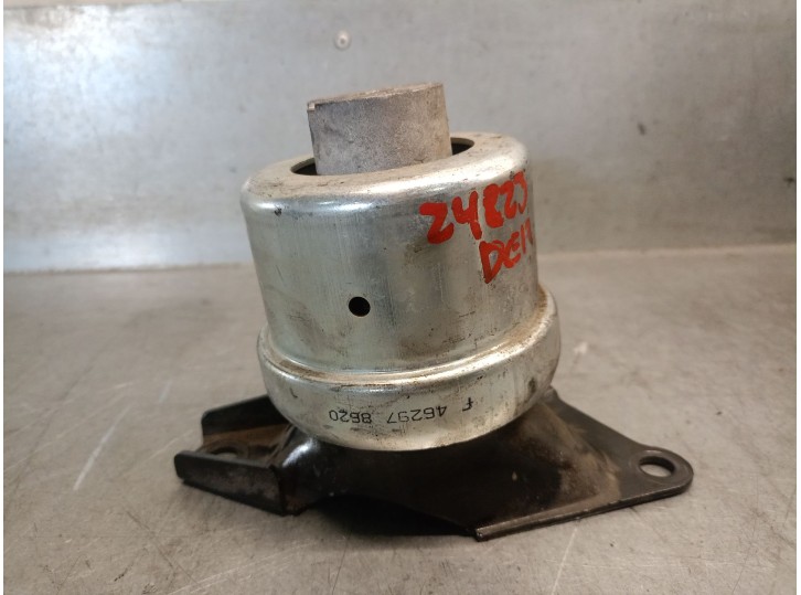 Recambio de soporte motor derecho para volkswagen transporter t5 furgoneta (7ha, 7hh, 7ea, 7eh) 1.9 tdi referencia OEM IAM 7H019