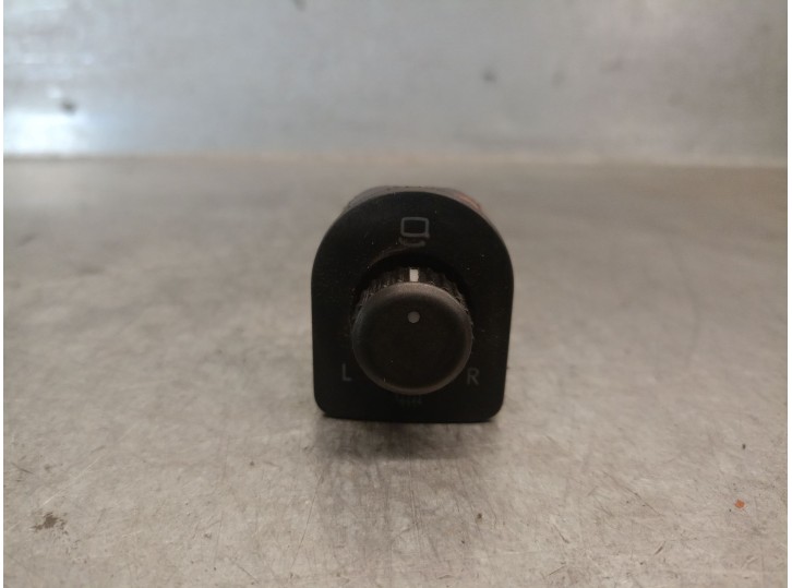 Recambio de mando retrovisor para volkswagen transporter t5 furgoneta (7ha, 7hh, 7ea, 7eh) 1.9 tdi referencia OEM IAM 7E1959565 