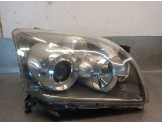 Recambio de faro derecho para toyota avensis sedán (_t25_) 2.0 d-4d (adt250_) referencia OEM IAM 8113005240 8113005240 