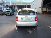 audi a2 (8z0) del año 2003