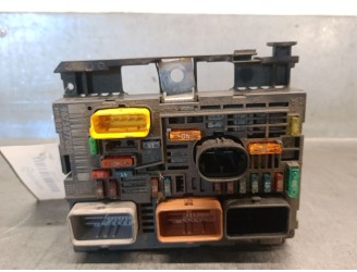 Recambio de caja reles / fusibles para citroën c4 picasso i monospace (ud_) 2.0 hdi 150 referencia OEM IAM 9675877080 