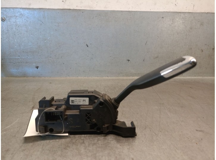 Recambio de palanca cambio para citroën c4 picasso i monospace (ud_) 2.0 hdi 150 referencia OEM IAM 96811352XT 2400FP 