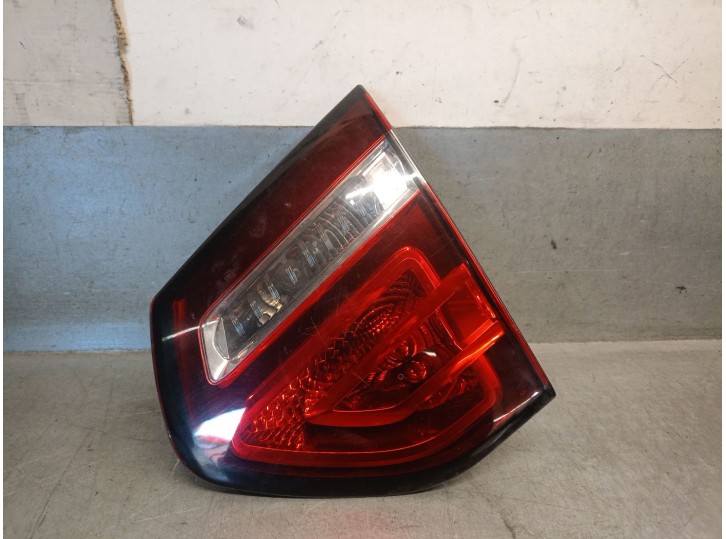 Replacement right tailgate rear light for Citroën C4 Picasso I MPV (UD_) 2.0 HDi 150 OEM IAM reference 9673164980 63