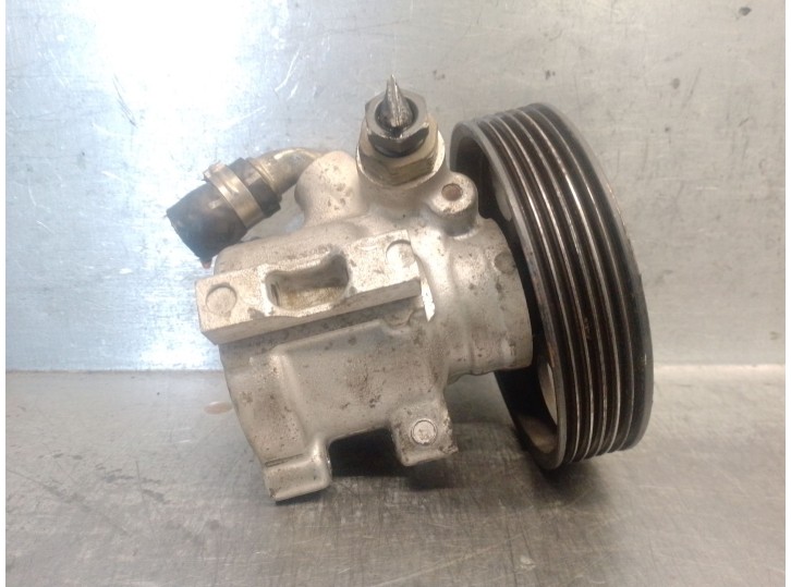 Recambio de bomba servodireccion para peugeot partner (s1) 1.9 diesel referencia OEM IAM 9631923680 40076C 26068593