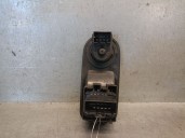 Recambio de mando elevalunas delantero izquierdo para nissan primastar furgoneta (x83) 1.9 dci 80 referencia OEM IAM 8200011867 