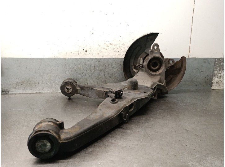 Recambio de mangueta trasera derecha para volkswagen transporter t5 furgoneta (7ha, 7hh, 7ea, 7eh) 1.9 tdi referencia OEM IAM 7H