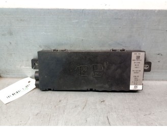 Recambio de caja reles / fusibles para jaguar f-pace (x761) 2.0 td4 referencia OEM IAM HK8314516AE 