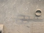 Recambio de molduras traseras para nissan primastar furgoneta (x83) 1.9 dci 80 referencia OEM IAM 8200036093 7685100QAG 