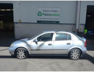 opel astra g hatchback (t98) del año 2001