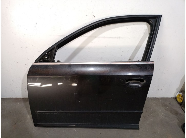 Replacement front left door for Audi A4 B7 (8EC) 2.0 TDI 16V OEM IAM reference 8E0831051J 8E0831051J 