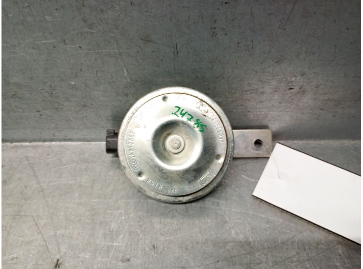 Recambio de claxon para jaguar f-pace (x761) 2.0 td4 referencia OEM IAM BJ3213832BB T2H1324 