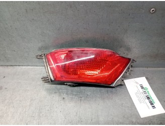 Recambio de faro antiniebla trasero izquierdo para jaguar f-pace (x761) 2.0 td4 referencia OEM IAM DK6215K273 T4A17151 