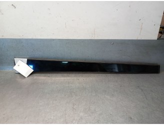 Recambio de molduras delanteras para jaguar f-pace (x761) 2.0 td4 referencia OEM IAM HK83517C79AA T4A1108 