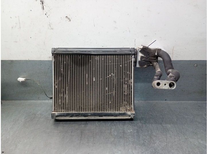 Recambio de evaporador aire acondicionado para jaguar f-pace (x761) 2.0 td4 referencia OEM IAM GX7319850AA T2H8148 