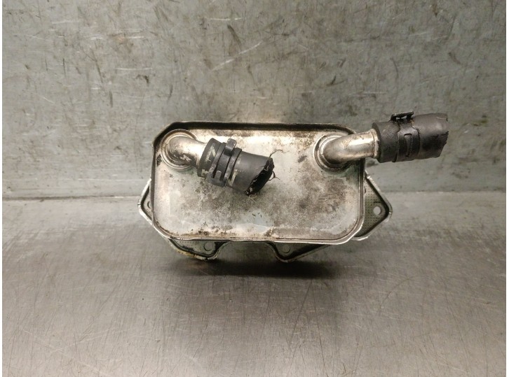 Recambio de enfriador aceite motor para audi a6 c6 (4f2) 2.4 referencia OEM IAM 06E117021G 06E117021G 