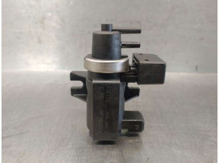 Recambio de electrovalvula vacio para bmw serie 3 berlina (e46) 2.0 16v diesel cat referencia OEM IAM 2247906 72279600