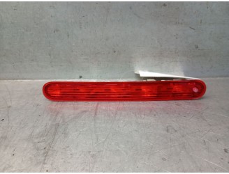 Recambio de luz central de freno para citroën c3 iii (sx) 1.2 thp 110 referencia OEM IAM 9812257880 9812257880 