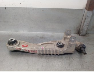 Recambio de brazo suspension inferior delantero izquierdo para jaguar f-pace (x761) 2.0 td4 referencia OEM IAM HK833C255 T4A1079