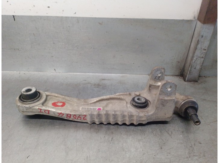 Recambio de brazo suspension inferior delantero izquierdo para jaguar f-pace (x761) 2.0 td4 referencia OEM IAM HK833C255 T4A1079