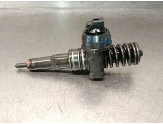 Recambio de inyector para audi a4 b6 avant (8e5) 1.9 tdi referencia OEM IAM 038130073BA 0414720216