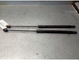 Recambio de amortiguadores maletero / porton para audi a4 b8 avant (8k5) 3.0 tdi quattro referencia OEM IAM 8K9827552A 8K9827552