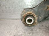 Recambio de brazo suspension superior trasero izquierdo para dodge caliber 2.0 crd referencia OEM IAM 5105271D 