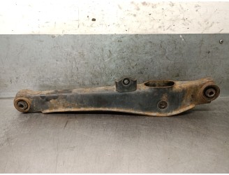 Recambio de brazo suspension inferior trasero derecho para dodge caliber 2.0 crd referencia OEM IAM 5105272AA 5105272AA 