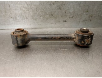 Recambio de tirante trasero derecho para dodge caliber 2.0 crd referencia OEM IAM 5105270AA 5105270AA 