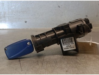 Recambio de conmutador de arranque para fiat idea van (350_) 1.4 (350bxa1a) referencia OEM IAM 467601520 46760152 