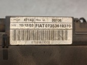 Replacement light switch for Fiat Idea Van (350_) 1.4 (350BXA1A) OEM IAM reference 07353619370 735400933 