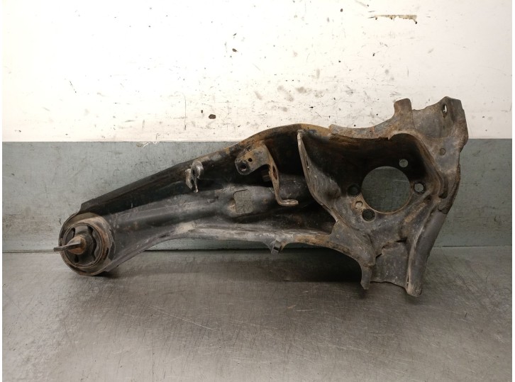 Recambio de brazo suspension superior trasero izquierdo para dodge caliber 2.0 crd referencia OEM IAM 5272715AA 5272715AA 