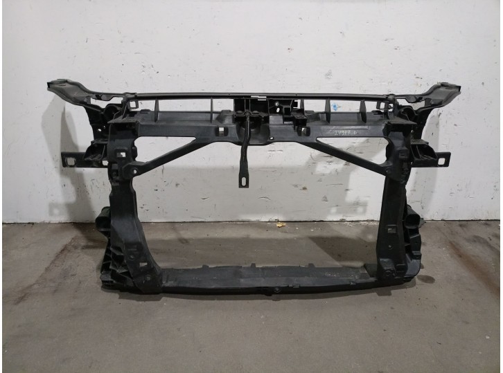 Recambio de panel frontal para audi a3 sportback (8va, 8vf) 1.5 tfsi referencia OEM IAM 8V0805588 8V0805588 