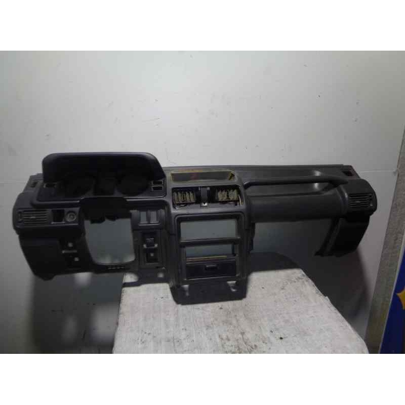 Recambio de salpicadero para mitsubishi montero (v20/v40) 2.5 turbodiesel referencia OEM IAM  GRIS 