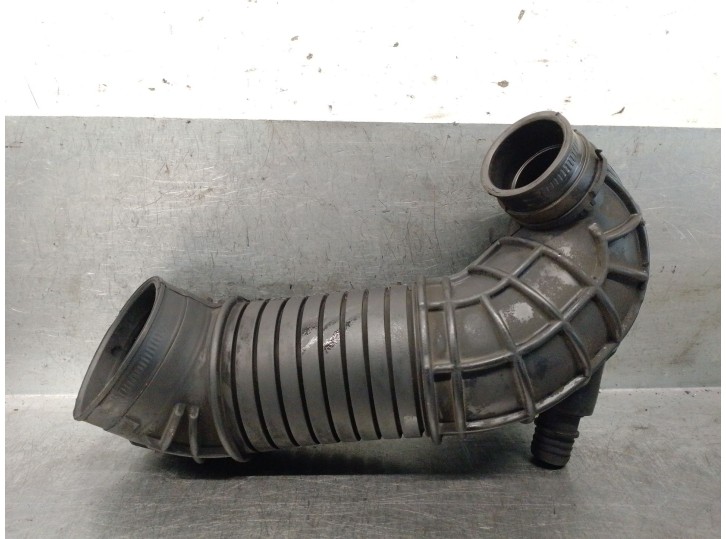 Recambio de tubo para audi a4 b7 (8ec) 2.0 tdi 16v referencia OEM IAM 8E0129615J 8E0129615J 