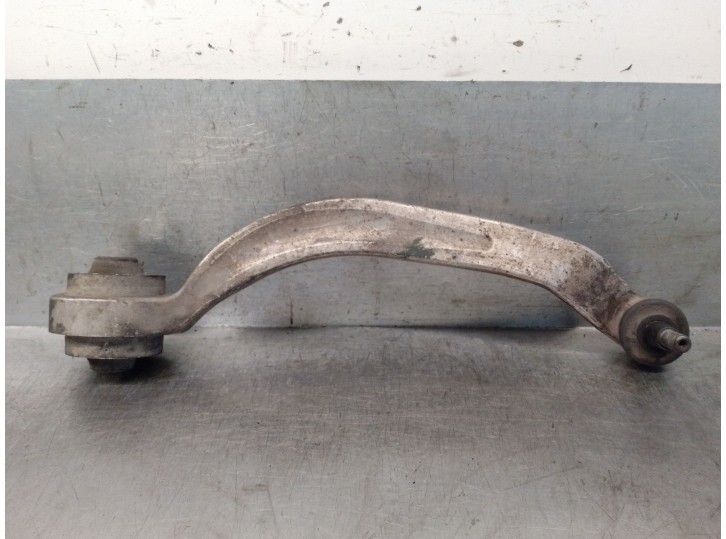 Recambio de brazo suspension inferior delantero derecho para audi a4 b7 (8ec) 2.0 tdi 16v referencia OEM IAM 8E0407694AL 8E04076