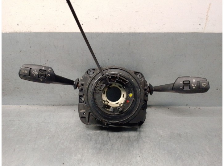 Recambio de mando luces para bmw 3 (e90) 320 d referencia OEM IAM 6989574 61319123032 