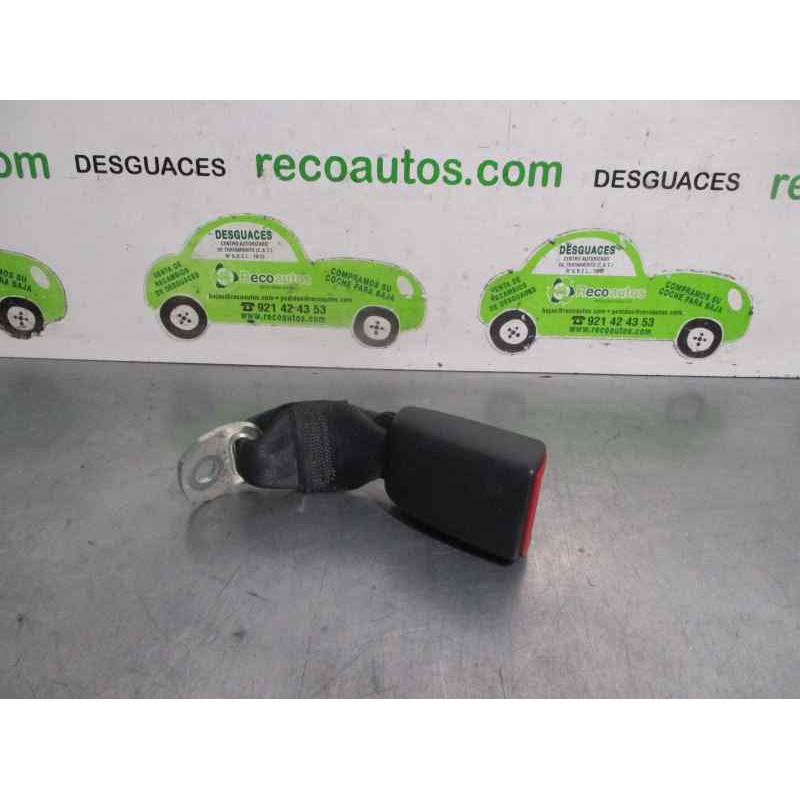 Recambio de enganche cinturon para peugeot 107 1.0 cat (384f) referencia OEM IAM  E034501 5 PUERTAS