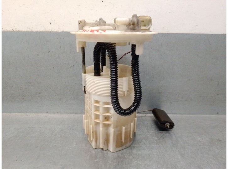 Recambio de aforador para renault trafic ii autobús (jl) 1.9 dci 100 (jl0c) referencia OEM IAM 8200084183 8200084183 