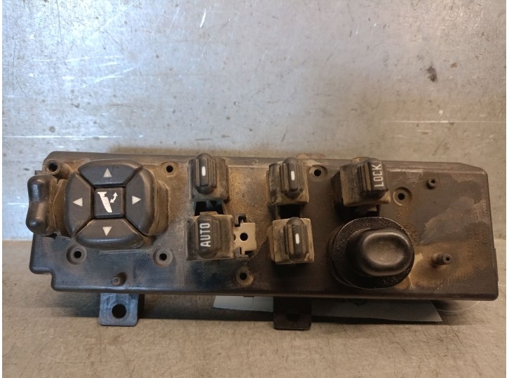 Recambio de mando elevalunas delantero izquierdo para jeep gr.cherokee (wj/wg) 3.1 td cat referencia OEM IAM 5HB63DX9AA 5HB63DX9