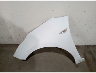 Recambio de aleta delantera izquierda para kia pro cee´d (jd) 1.4 cvvt referencia OEM IAM 66311A2030 66311A2030 