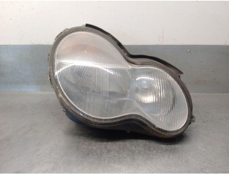 Recambio de faro derecho para mercedes-benz clase c (w203) c 320 (203.064) referencia OEM IAM A2038200261 A2038200261 0301191660