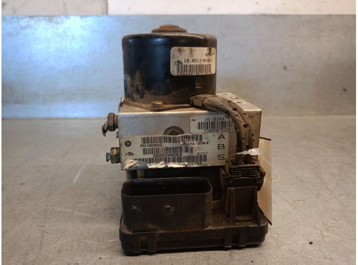Recambio de abs para jeep gr.cherokee (wj/wg) 3.1 td cat referencia OEM IAM P52128205AG 5011259AA 10051181861