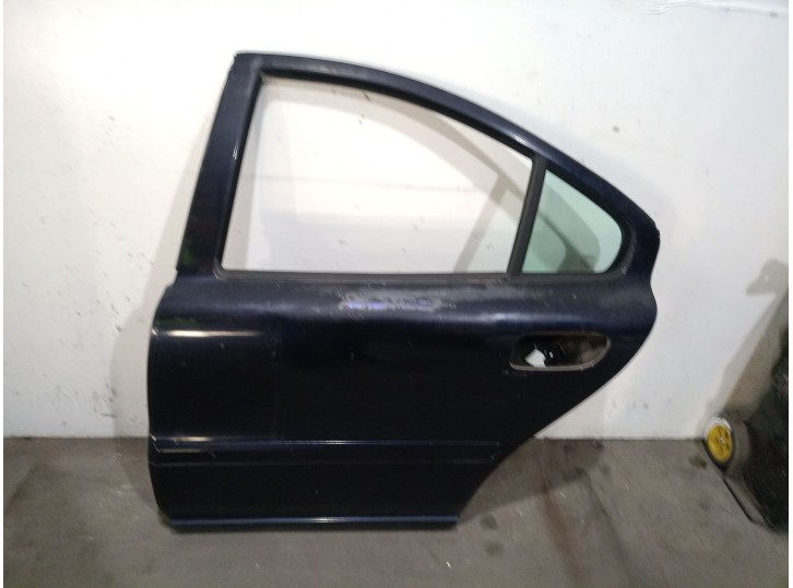 Replacement rear left door for Volvo S60 sedan 2.4 cat OEM IAM reference 30796488 30796488 