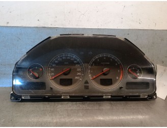 Replacement instrument cluster for Volvo S60 saloon 2.4 CAT OEM IAM reference 30682272 8251281 