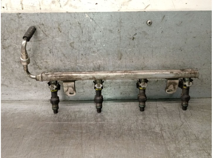 Recambio de rampa inyectora para nissan qashqai i (j10, nj10) 2.0 referencia OEM IAM 17520EE30A 17520EE30A 