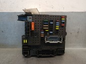 Recambio de caja reles / fusibles para volvo s60 berlina 2.4 cat referencia OEM IAM 8688264 
