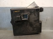 Recambio de caja reles / fusibles para volvo s60 berlina 2.4 cat referencia OEM IAM 8688264 