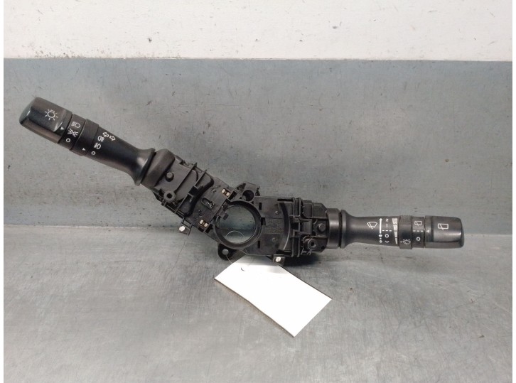 Recambio de mando luces para kia pro cee´d (jd) 1.4 cvvt referencia OEM IAM 934101M531 934101M531 