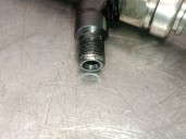 Recambio de inyector para toyota avensis sedán (_t25_) 2.0 d-4d (adt250_) referencia OEM IAM 236700R030 